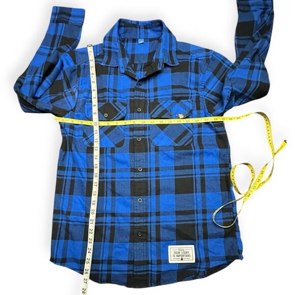 TO WRITE LOVE ON HER ARMS Women’s Blue & Black Plaid “I Refuse To Let Fear Win” - Picture 4 of 6